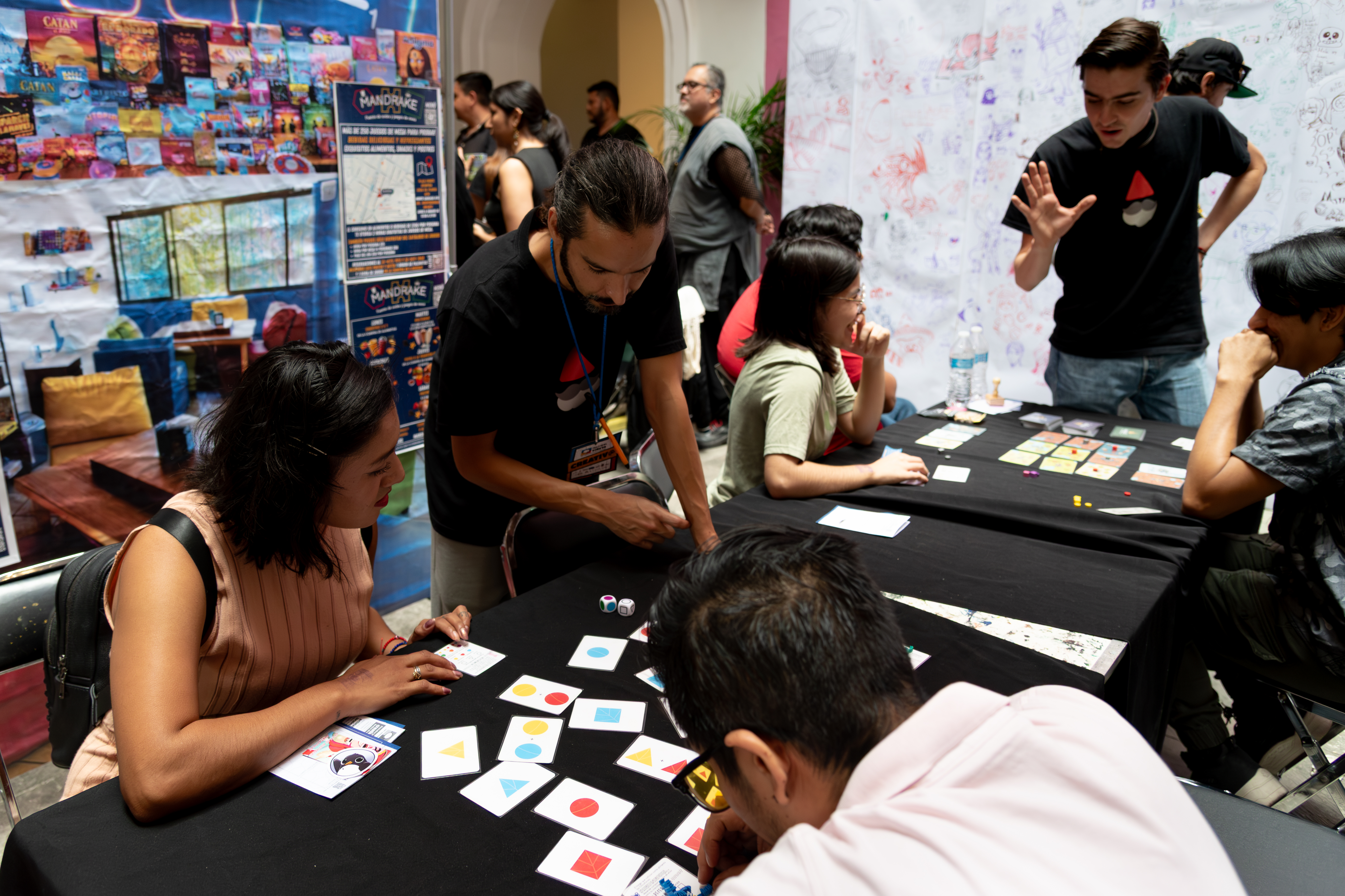 Mesas de juego en evento